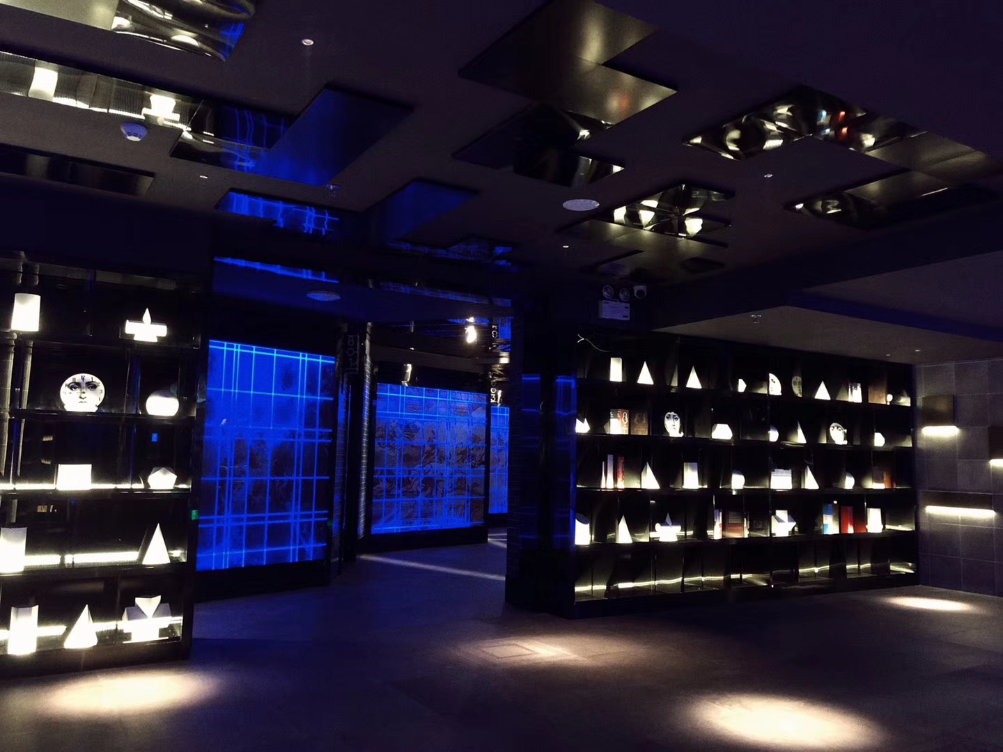 激光內雕玻璃在餐飲業的應用