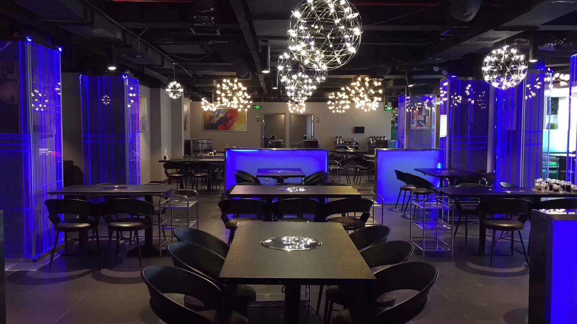 玻璃彩釉和噴漆有何區別 彩釉玻璃有什么獨特優勢